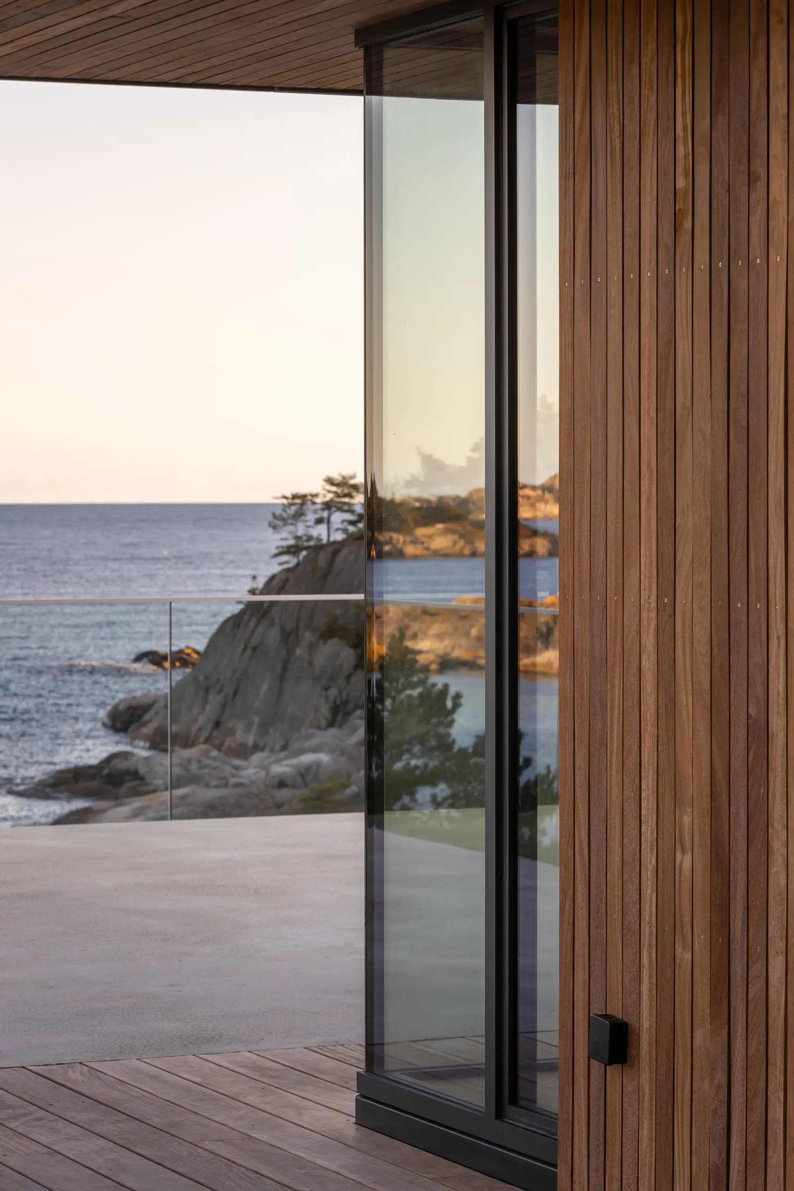 Espeviga, Lillesand, Norge — Reynaers CW 50, Slimline 38 og CP 150 (bilde 7 av 7)