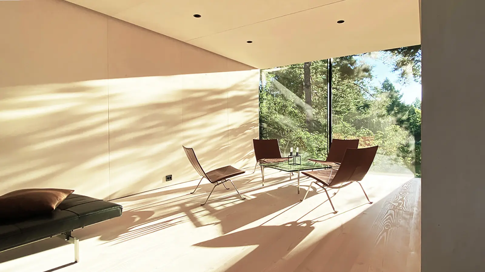 L15, Lillesand, Norge — Reynaers Hi-Finity og CW 50 med step glass (bilde 4 av 7)